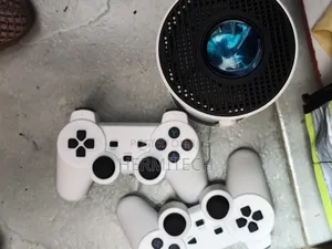 Flexible Connectivity Smart Android Gaming Projector