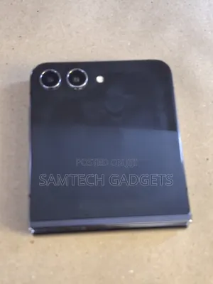 Samsung Galaxy Z Flip5 256 GB Black