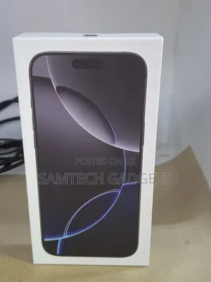 New Apple iPhone 16 Pro Max 256 GB Black