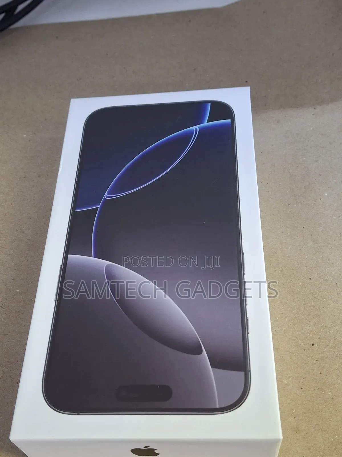 New Apple iPhone 16 Pro Max 256 GB Black