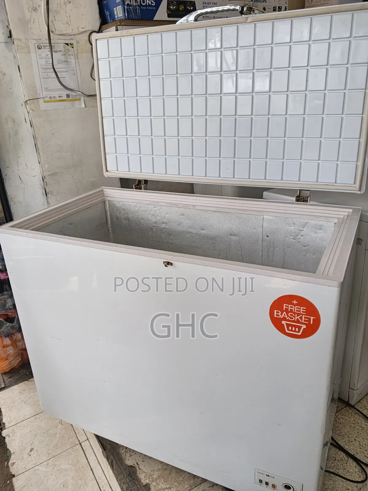 300l Chest Freezer (Used)