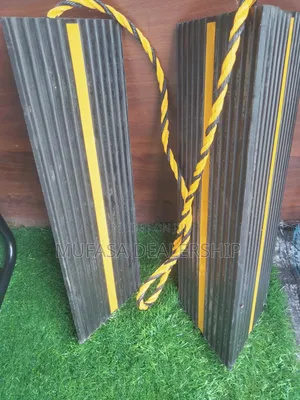 Yellow/Black Reflective Aeroplane Wheel Chocks