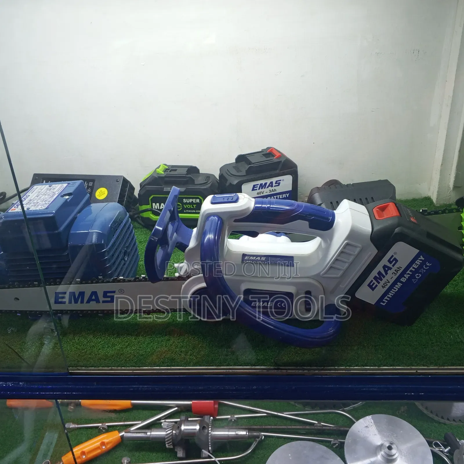 Emas Cordless Chainsaw 12"
