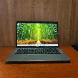 Laptop Dell Latitude 5320 16GB Intel Core i5 SSD 256GB