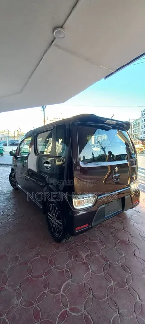Suzuki Wagon R 2020 Brown