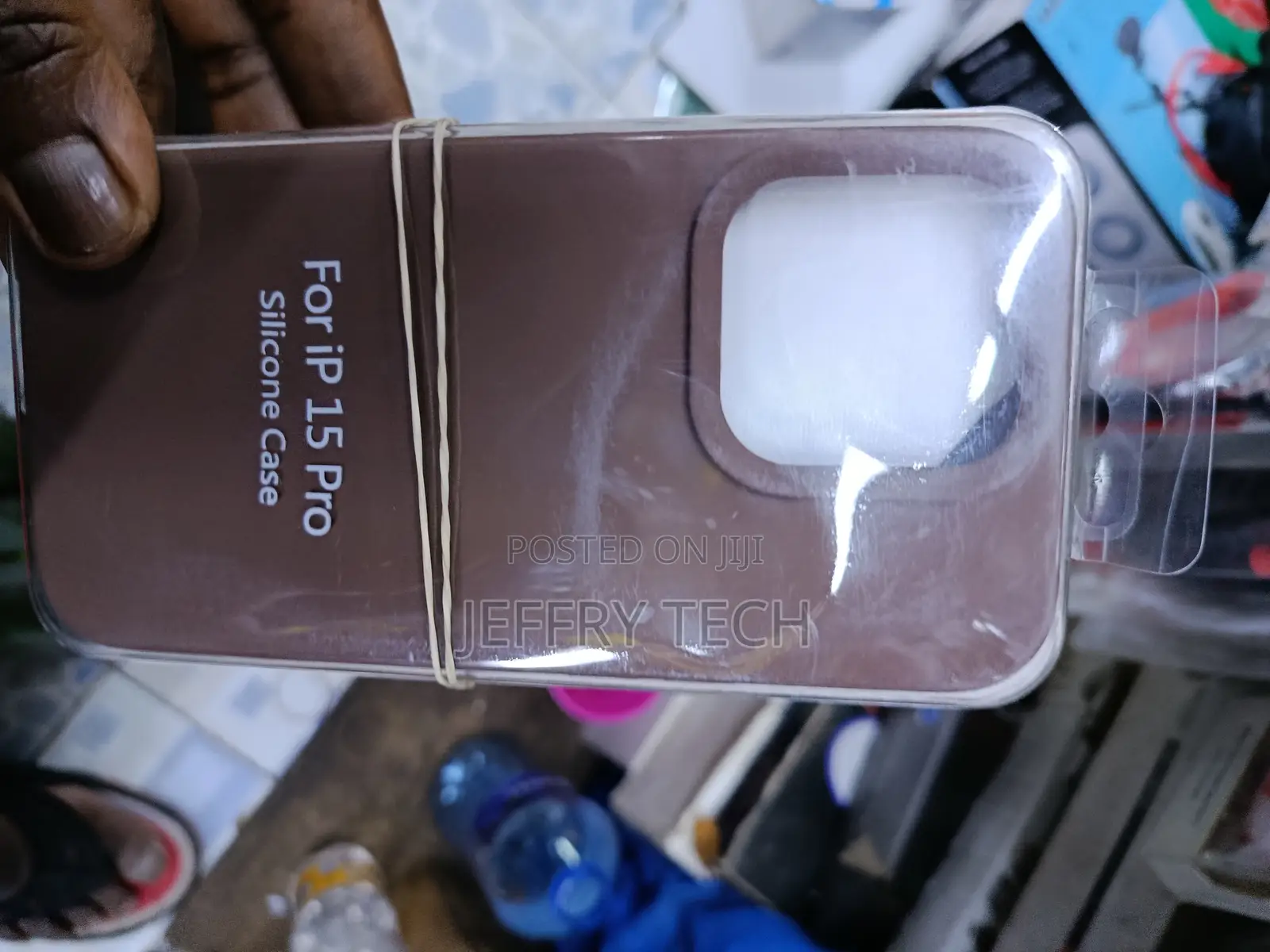 Elan iPhone 15 Pro Liquid Silicone Case With Cloth Lining -Brown