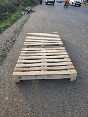 4×6 Detachable Pine Simple Wood Pallet Bed. Gig08