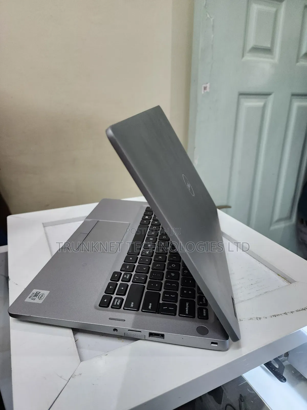 Laptop Dell Latitude 5310 16GB Intel Core i7 SSD 512GB