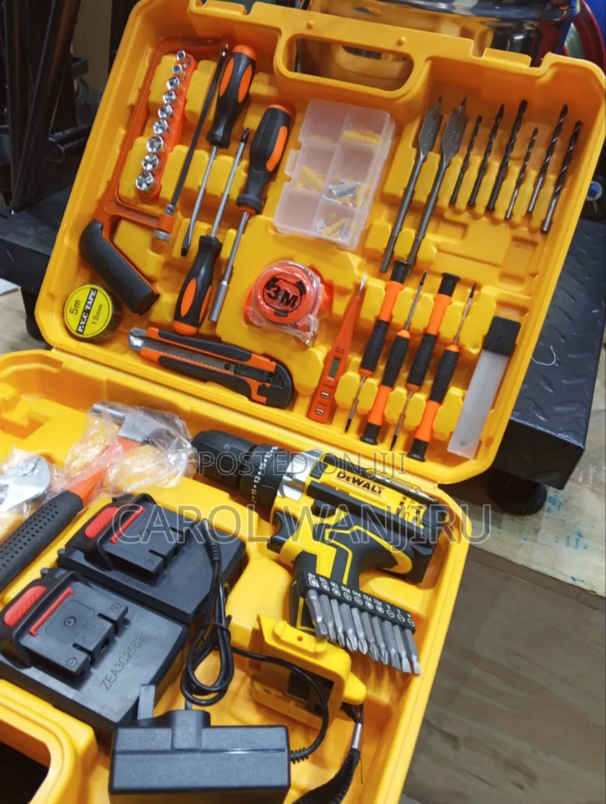 New Dewalt Drill Set/Dewalt Drill Set