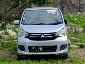 Mitsubishi EK Wagon 2018 Silver