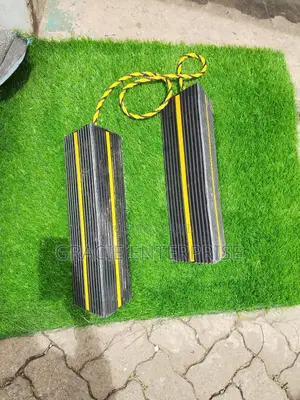 6kgs Aircraft Rubber Wheel Chocks