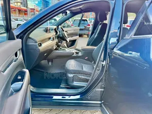 Mazda CX-8 2019 Blue