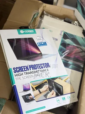 Macbook Screen Premium Protector