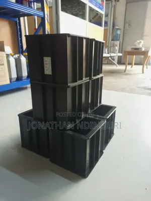 High-Quality Plastic Cube Mould