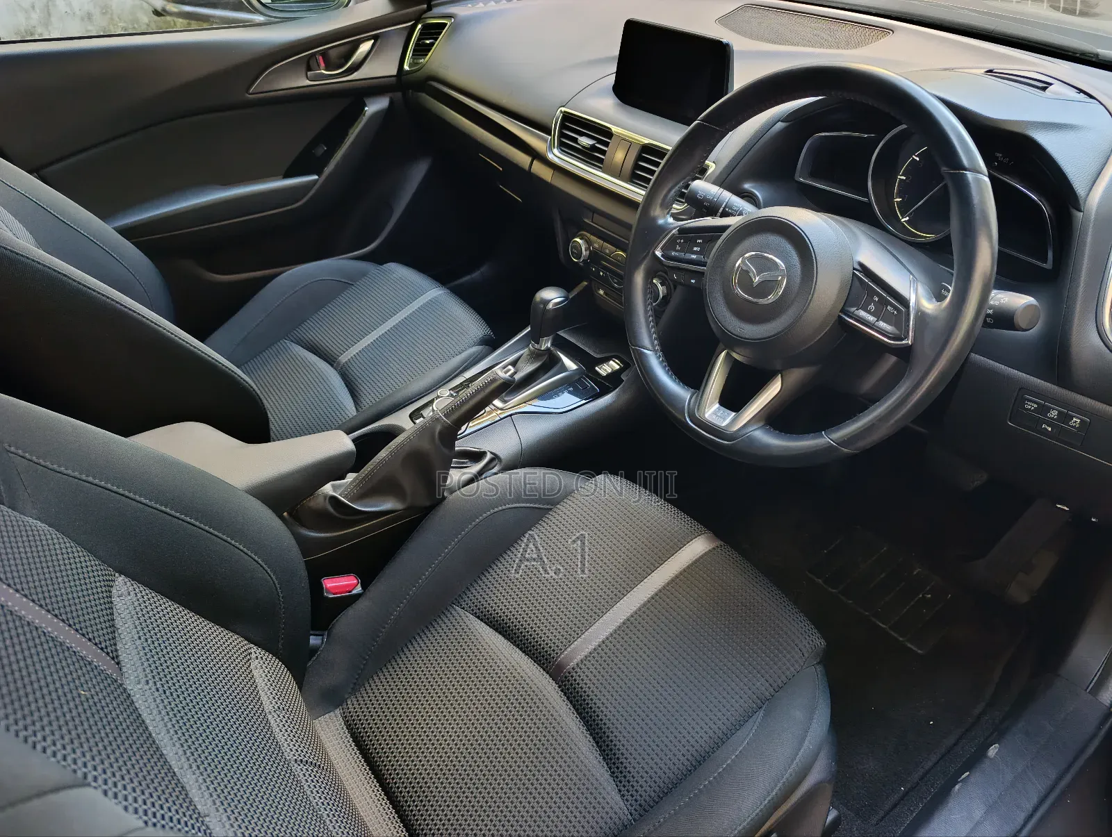 Mazda Axela 2019 Gray