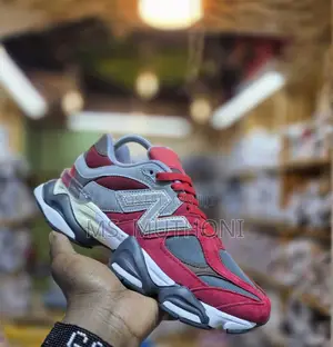 Nb 9060. Maroon / Grey Sizes. 38-42
