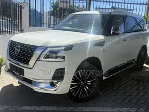 Nissan Patrol 2019 White