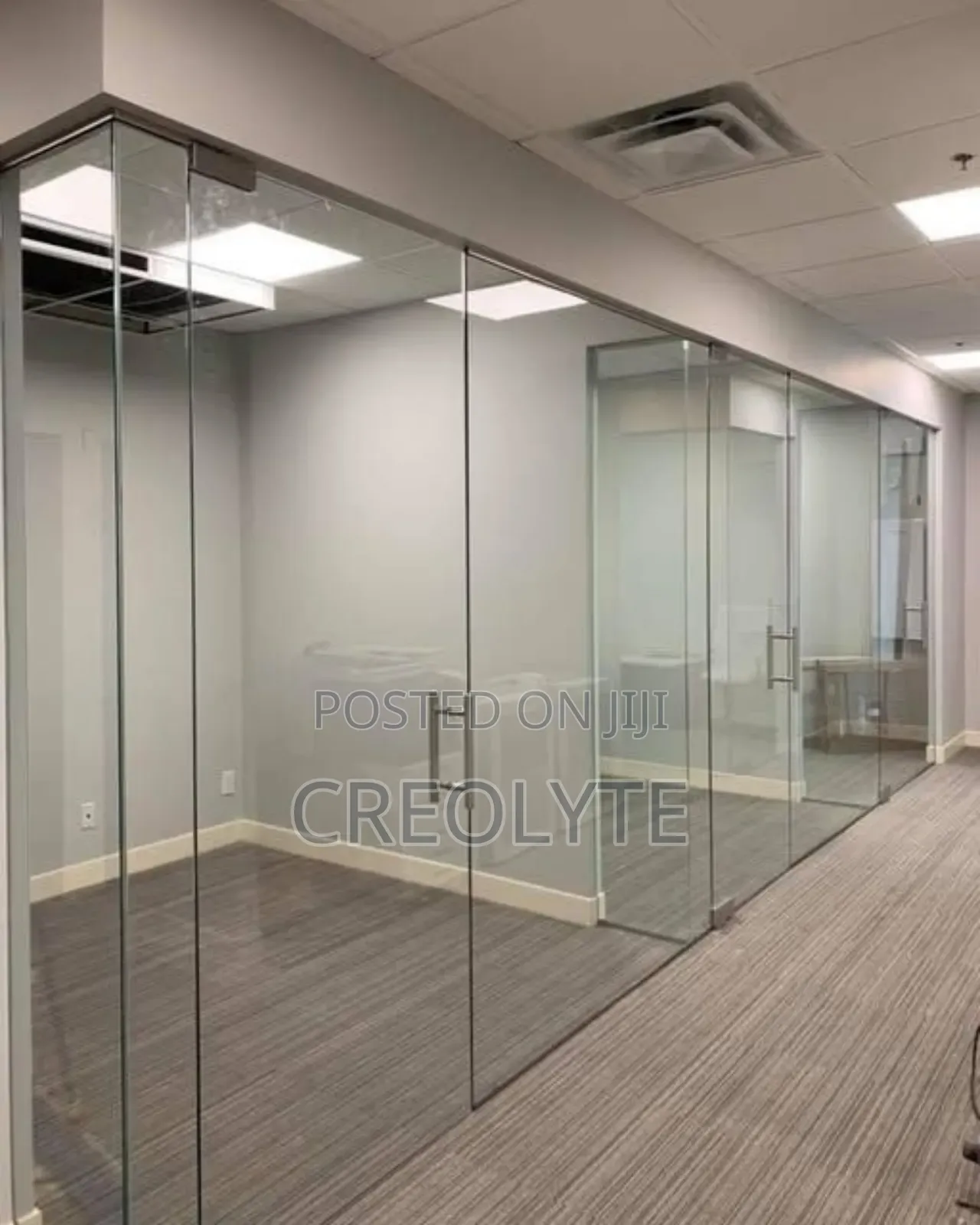 Modern Office Partitioning Service