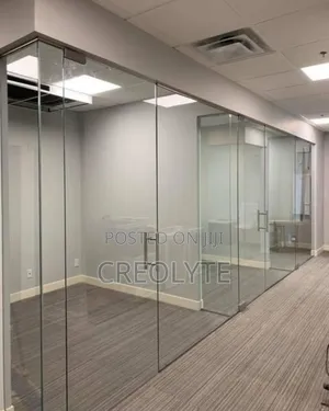Modern Office Partitioning Service