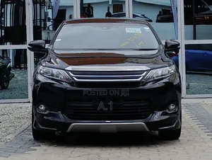 Toyota Harrier 2018 Black