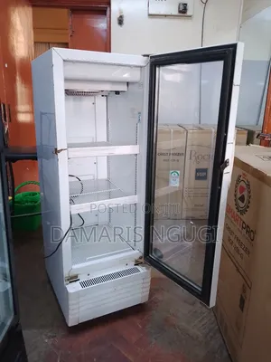 Neat Display Fridge