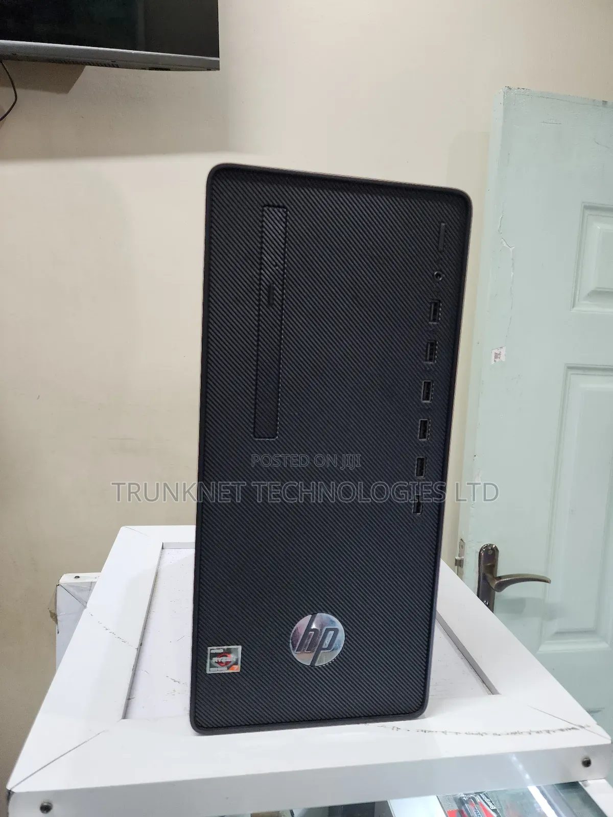 Desktop Computer HP 16GB AMD Ryzen 7 SSD 256GB