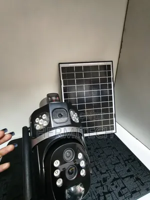 Dual Lens Dual Screens 10x Zoom 4g Support Solar Powered by Sunlight