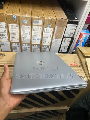 Laptop HP Pavilion X360 15t 8GB Intel Core i5 HDD 1T