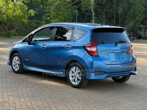 Nissan Note 2019 Blue