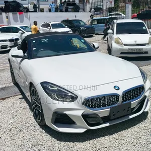 BMW Z4 sDrive M40i RWD 2020 White