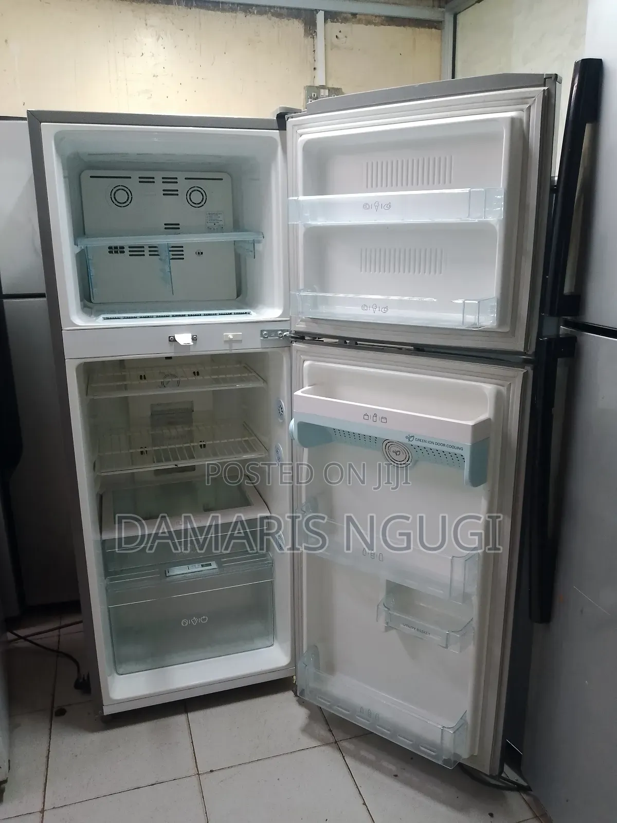 Good-Looking Double Door Fridge