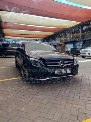 Mercedes-Benz C200 2016 Black