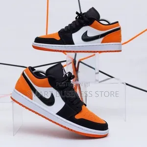 J1 Sneakers Jordan 1 Low Cut Shattered Starfish Sneakers