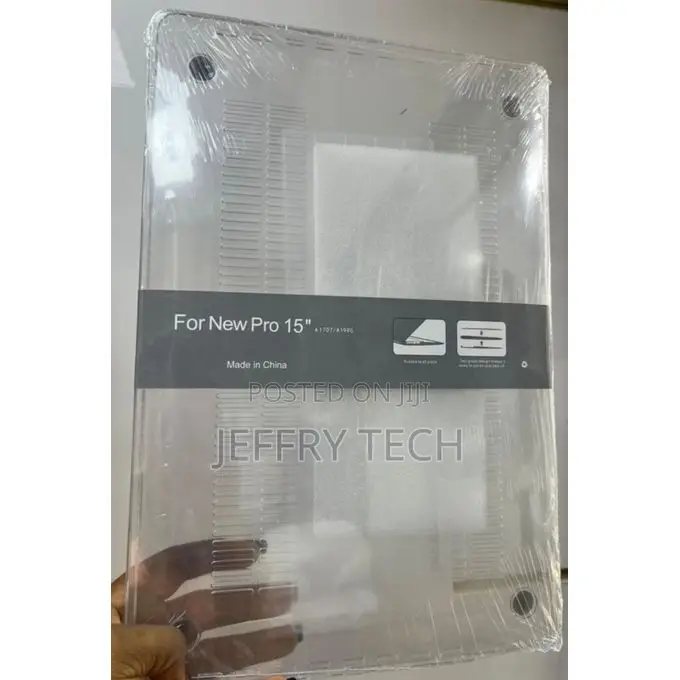 Macbook Pro 15 Inch Transparent Hard Shell Case Withe (A1990/A1707).