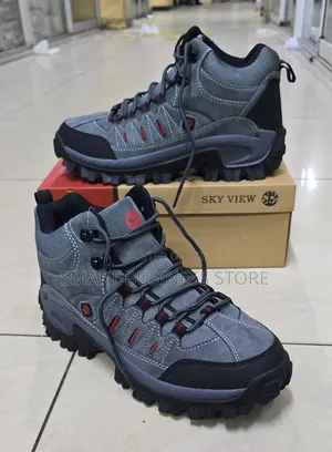 Skyview Hiking Boots
