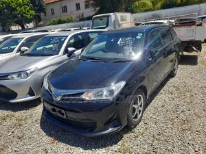 Toyota Corolla Fielder 1.5 Hybrid FWD 2018 Black
