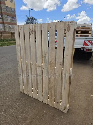Double Reinforced Wooden Pallet Pallets