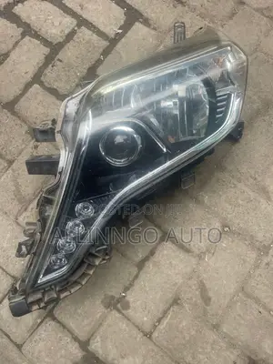 Headlight Toyota Prado 150