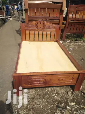 Mahogany Beds 4*6feets