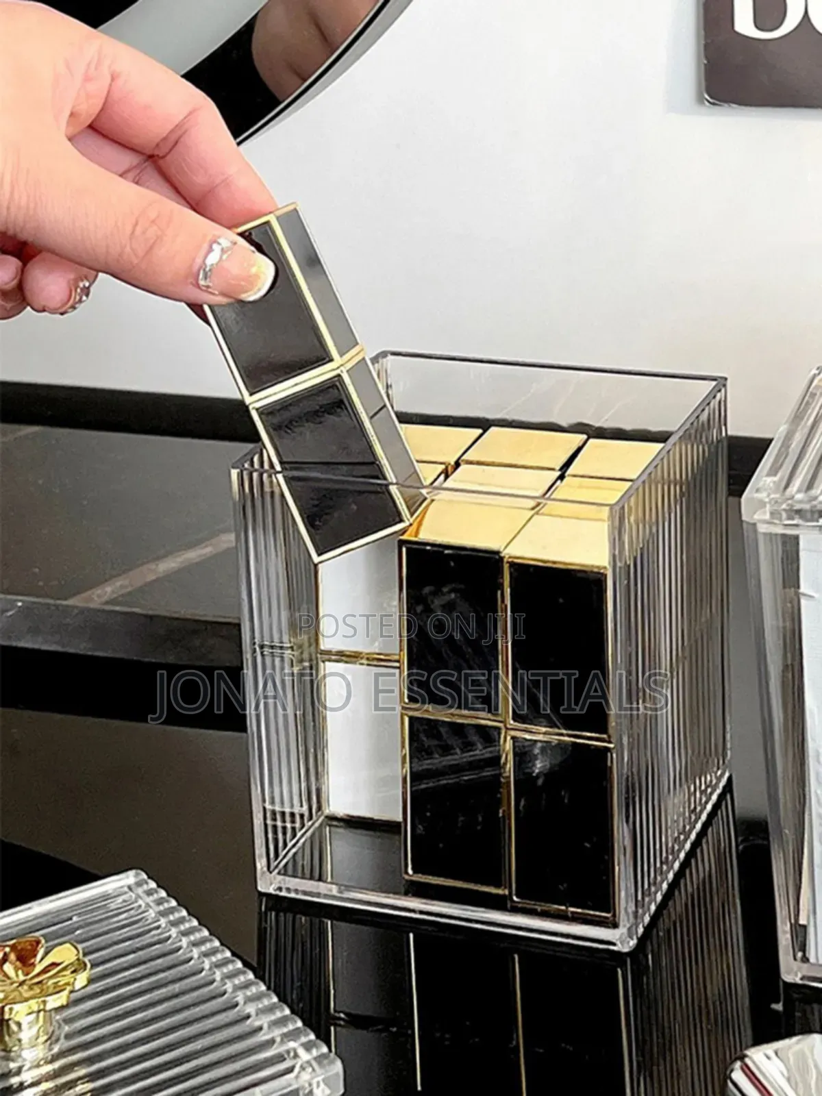 Acrylic Makeup Organizer Box With Gold Flower Lid – Vanity Storage