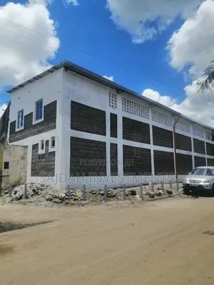 Commercial Warehouse for Rent
