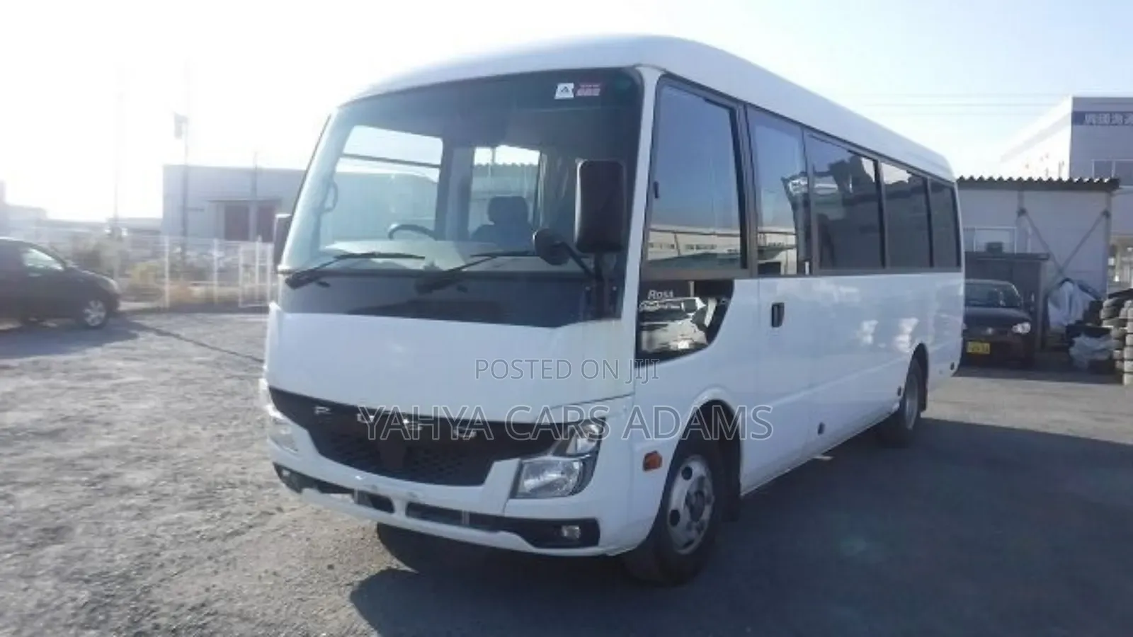 Mitsubishi Fuso Rosa 2019 White