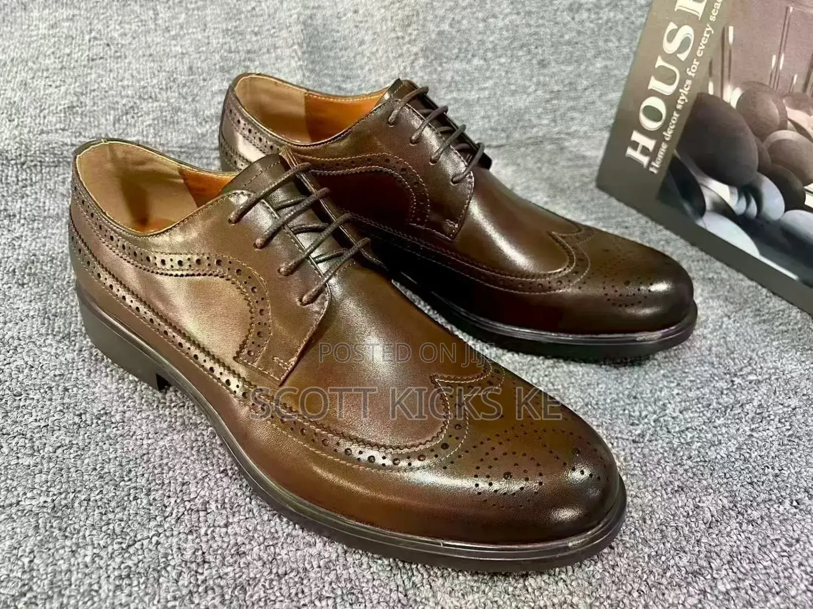 Clarks Leather Officials