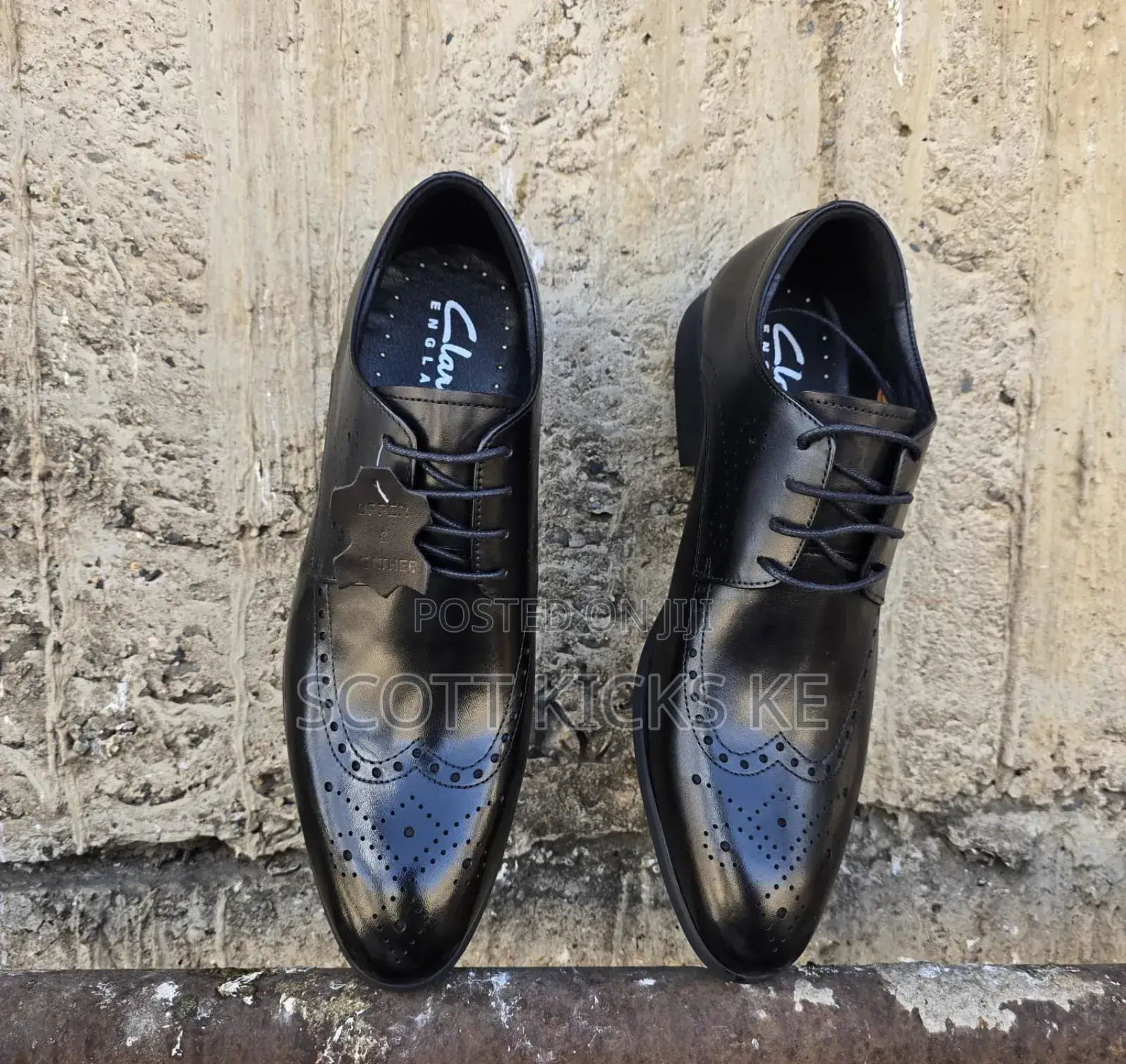 Clarks Leather Officials