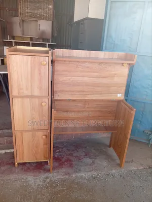 Foldable Study Table