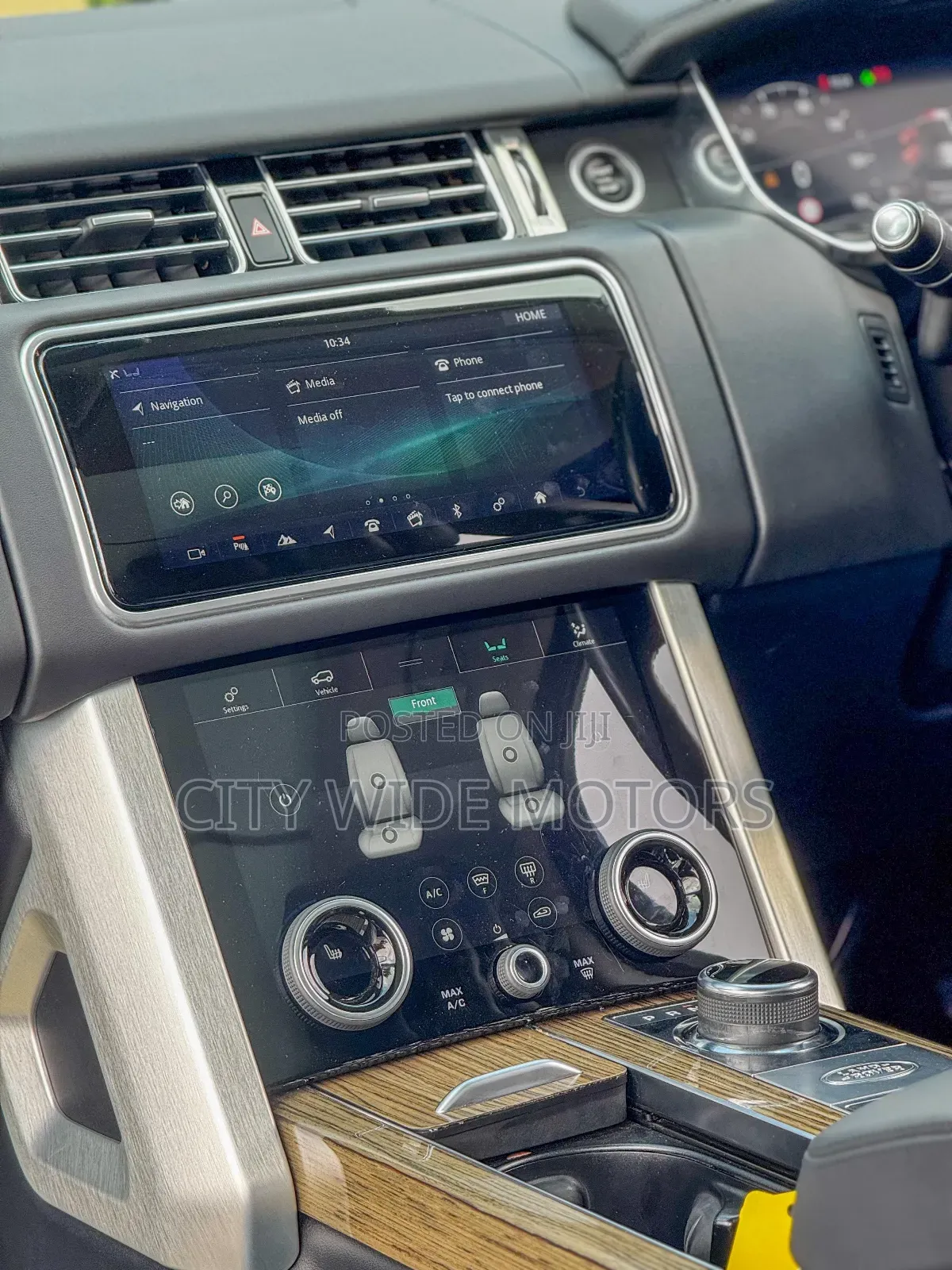 Land Rover Range Rover Vogue 2019 White