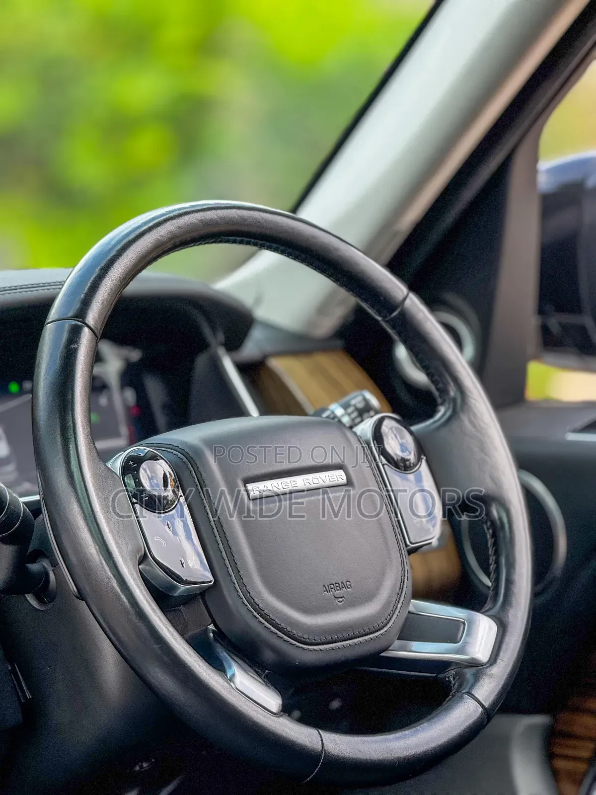 Land Rover Range Rover Vogue 2019 White