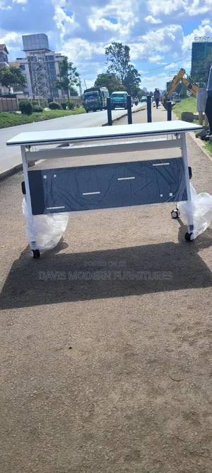 Computer Desk With Legs