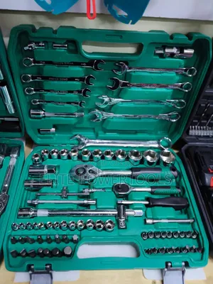 82 PCS Toolset
