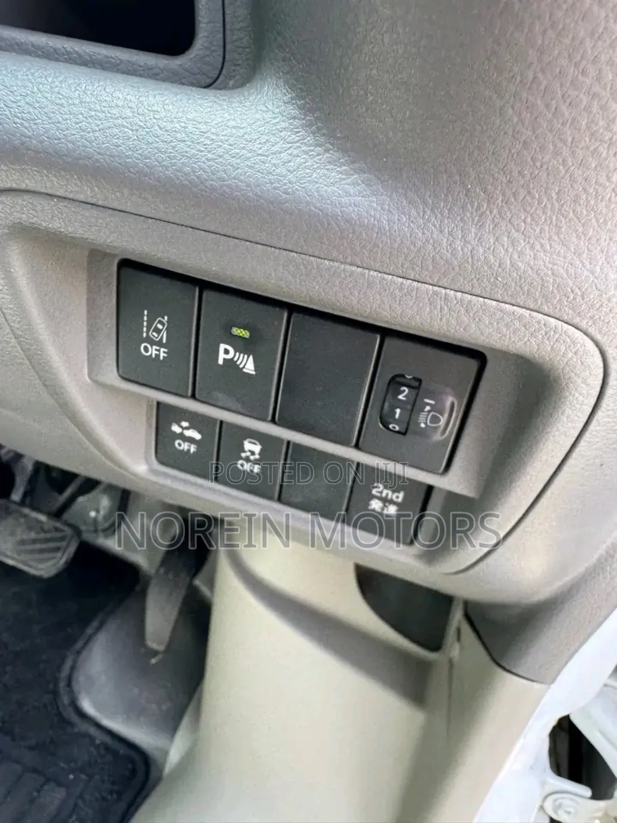 Suzuki Every Wagon 2019 White